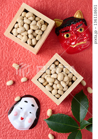 豆まき、節分イメージ 136118601