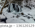 雪景色の達沢不動滝 136120129