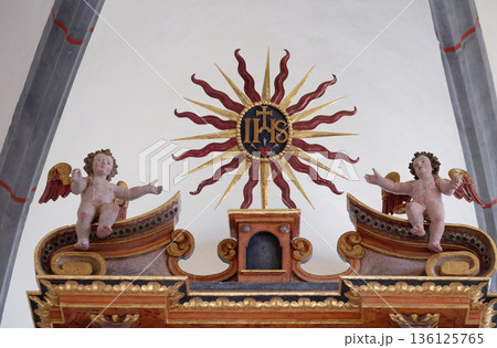 Angels on the main altar in the chapel of St. Wolfgang in Vukovoj, Croatia 136125765