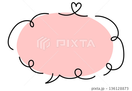 ハートのかわいい手描き風の吹き出し 136128873