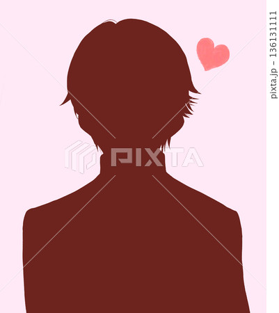 学ランの男子学生　恋　シルエット 136131111