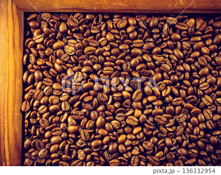 Roasted brown coffee beans frame 136132954
