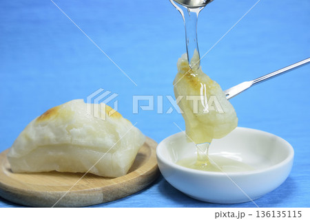餅に蜂蜜 136135115
