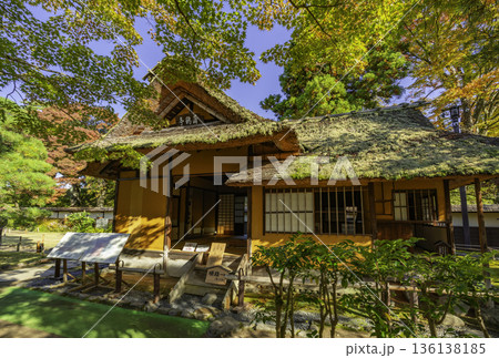 会津　鶴ヶ城　茶室麟閣　福島県会津若松市 136138185