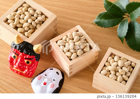 豆まき、節分イメージ 豆まき、節分イメージ 136139204