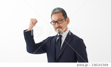 男性 ビジネス ポートレート 男性 ビジネス ポートレート 136141569