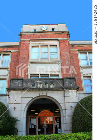 旧米子市役所の米子市立山陰歴史館 136142425