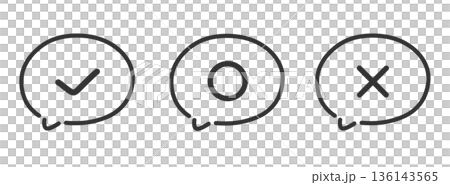 チェック・丸・バツの吹き出し 手描き線画イラスト 136143565