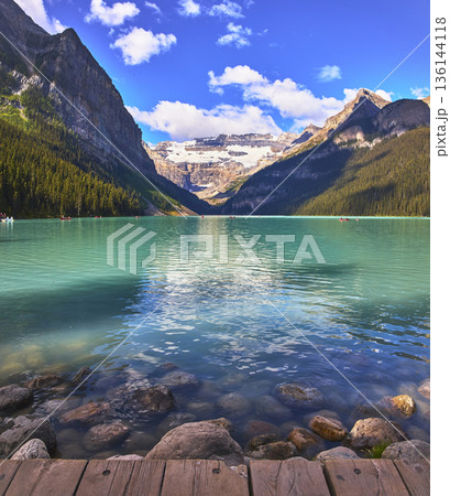 Lake Louise Turquoise Water Glacier Mountain Panorama Banff National Park Lake Louise Turquoise Water Glacier Mountain Panorama Banff National Park 136144118