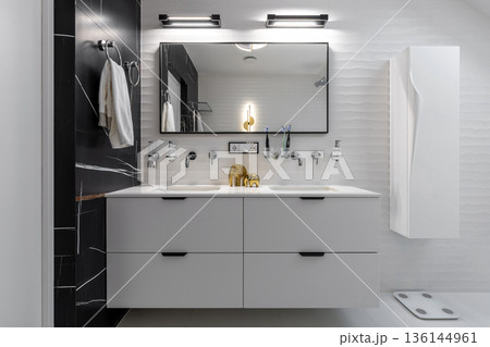 Modern Bathroom Double Vanity with Large Mirror and Gold Decor Modern Bathroom Double Vanity with Large Mirror and Gold Decor 136144961