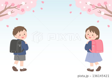 桜の木の前を歩く新一年生の男の子と女の子のイラスト 136145421