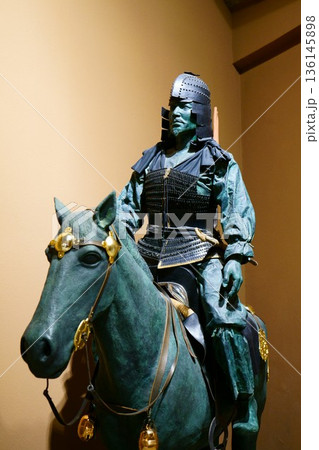 9715 騎馬上の挂甲武人 9715 騎馬上の挂甲武人 136145898