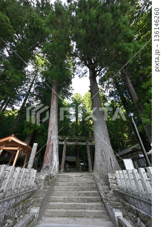 室生龍穴神社（奈良県宇陀市） 136146260