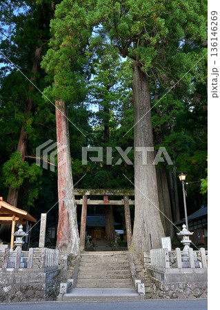 室生龍穴神社(奈良県宇陀市) 室生龍穴神社(奈良県宇陀市) 136146269