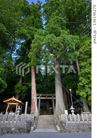 室生龍穴神社（奈良県宇陀市） 136146270