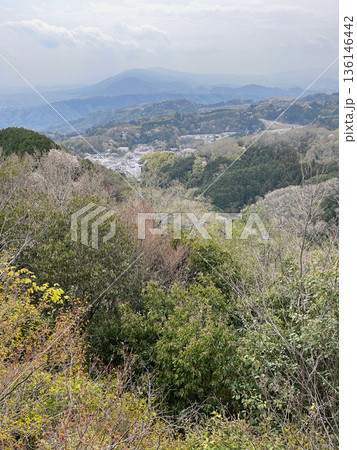 レッドヒル ヒーサーの森　高所部より　津市市街を望む 136146442