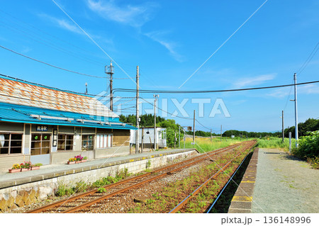 北海道 青空の抜海駅 北海道 青空の抜海駅 136148996