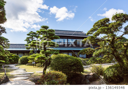 史跡高松城跡玉藻公園　披雲閣　香川県高松市 136149346