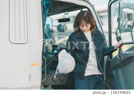 truck driver truck driver 136149603