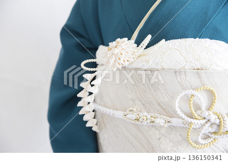 着物の帯 136150341