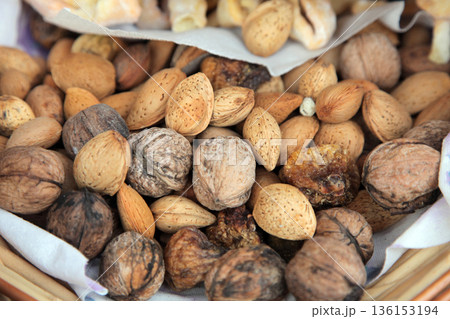 Mixed Nuts 136153194