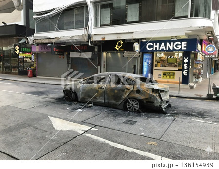 民主化デモ 136154939