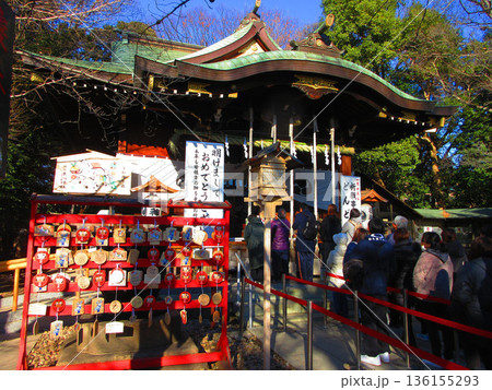 埼玉県川口市の鎮守氷川神社の新年の風景（2026年撮影） 136155293