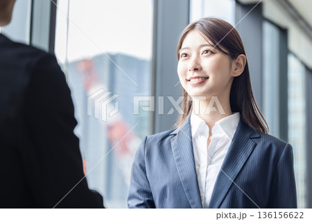 ビジネスパーソン ビジネスパーソン 136156622