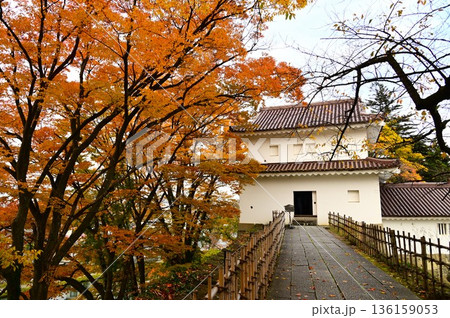 会津若松市 鶴ヶ城址公園 136159053
