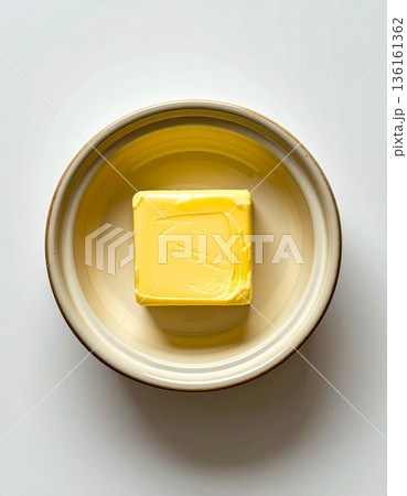 Overhead View of Yellow Butter Block in Round...のイラスト素材 [136161362] - PIXTA