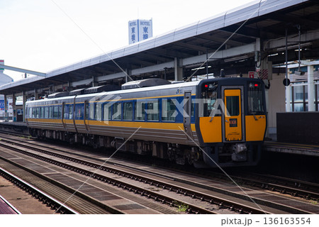 キハ187系の回送列車 136163554