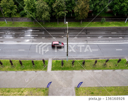 The Architecture road backgrounds and cars. Rain.View from above. 136168926