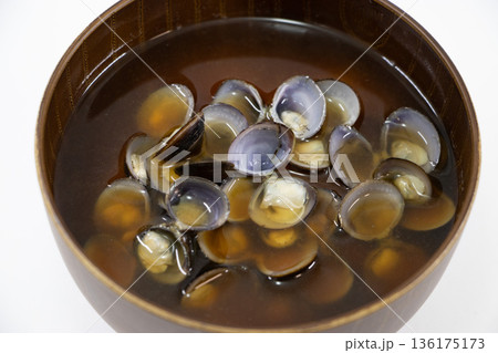 しじみの味噌汁 しじみの味噌汁 136175173