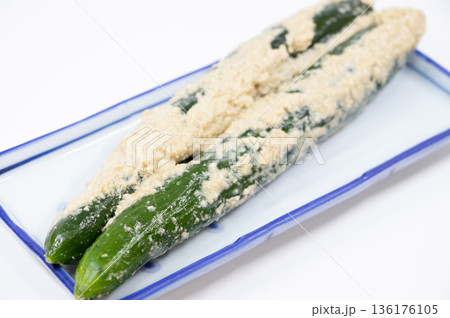 キュウリのぬか漬け 136176105