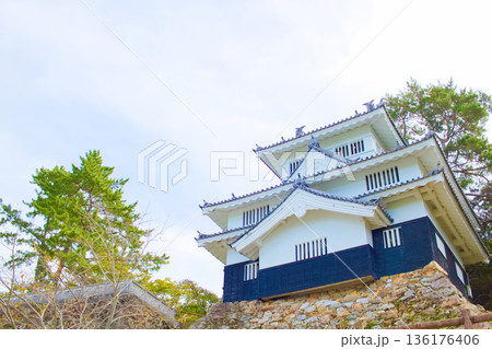 [愛知県]豊橋市今橋町の吉田城鉄櫓 136176406