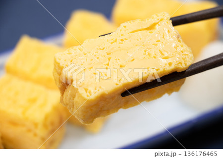 厚焼き卵 厚焼き卵 136176465