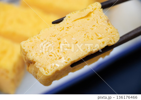 厚焼き卵 136176466