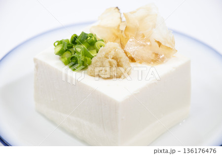 冷奴 136176476