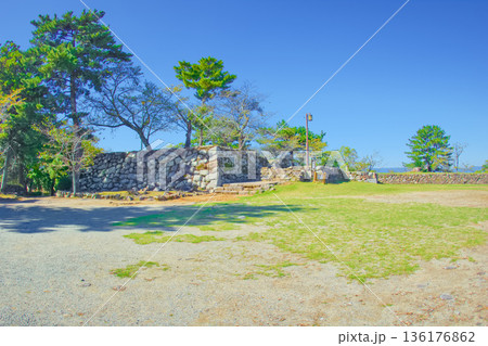 [三重県]松阪市にある松坂城の天守閣跡 136176862