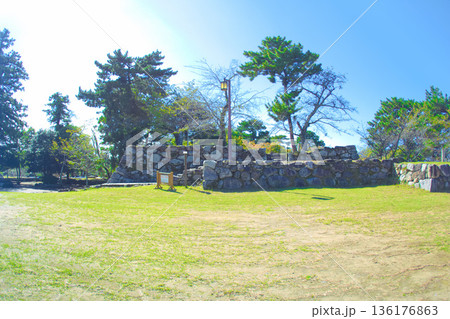 [三重県]松阪市にある松坂城の天守閣跡 136176863