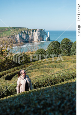 Woman in Jardins d'Etretat Woman in Jardins d'Etretat 136177752