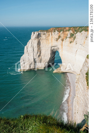 Cliffs and Waters of Etretat Cliffs and Waters of Etretat 136178100