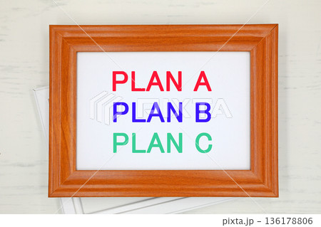 3つのプラン 136178806