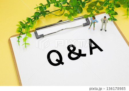 Q&A お問い合わせのイメージ Q&A お問い合わせのイメージ 136178985