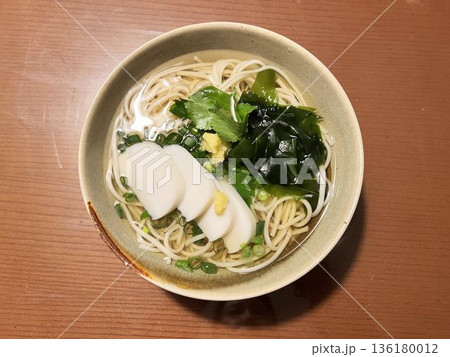 半田めんのにゅうめん、温麵 136180012