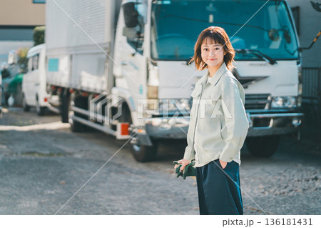 truck driver 136181431