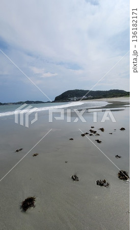 竜宮の磯の景色 202208 (16) 136182171