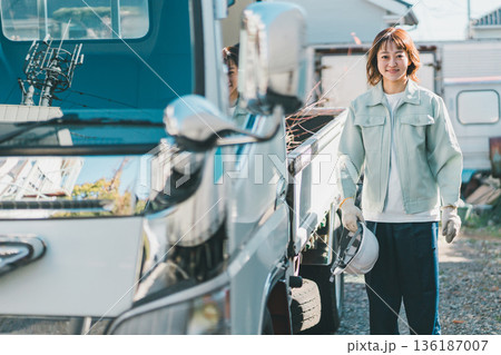 truck driver 136187007