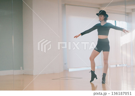 dance practice 136187051