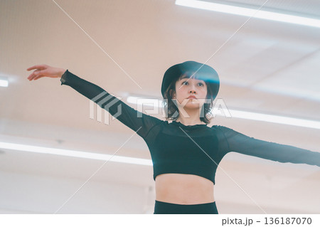 dance practice 136187070